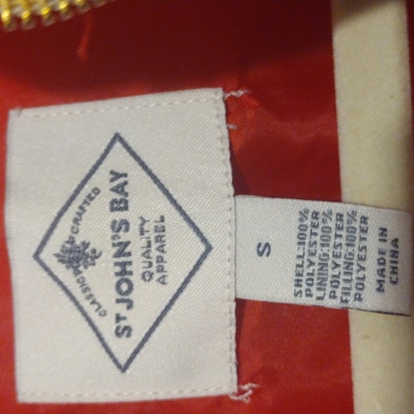 Vest - Picture 2 of 3